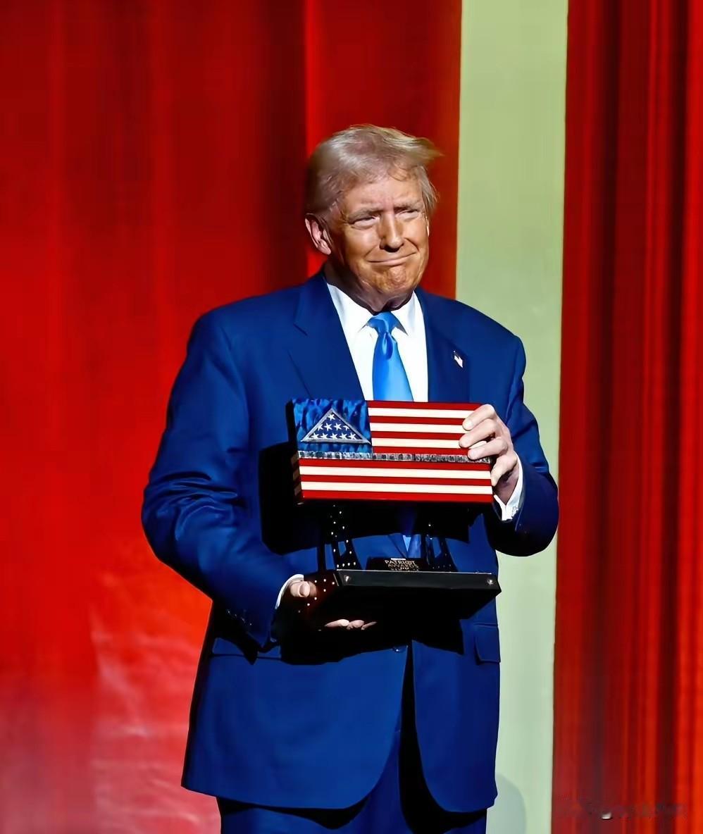 特朗普被爆想踢开英法，拉中俄印日搞“核心五国”，这算盘打得真响！

据说是他未公