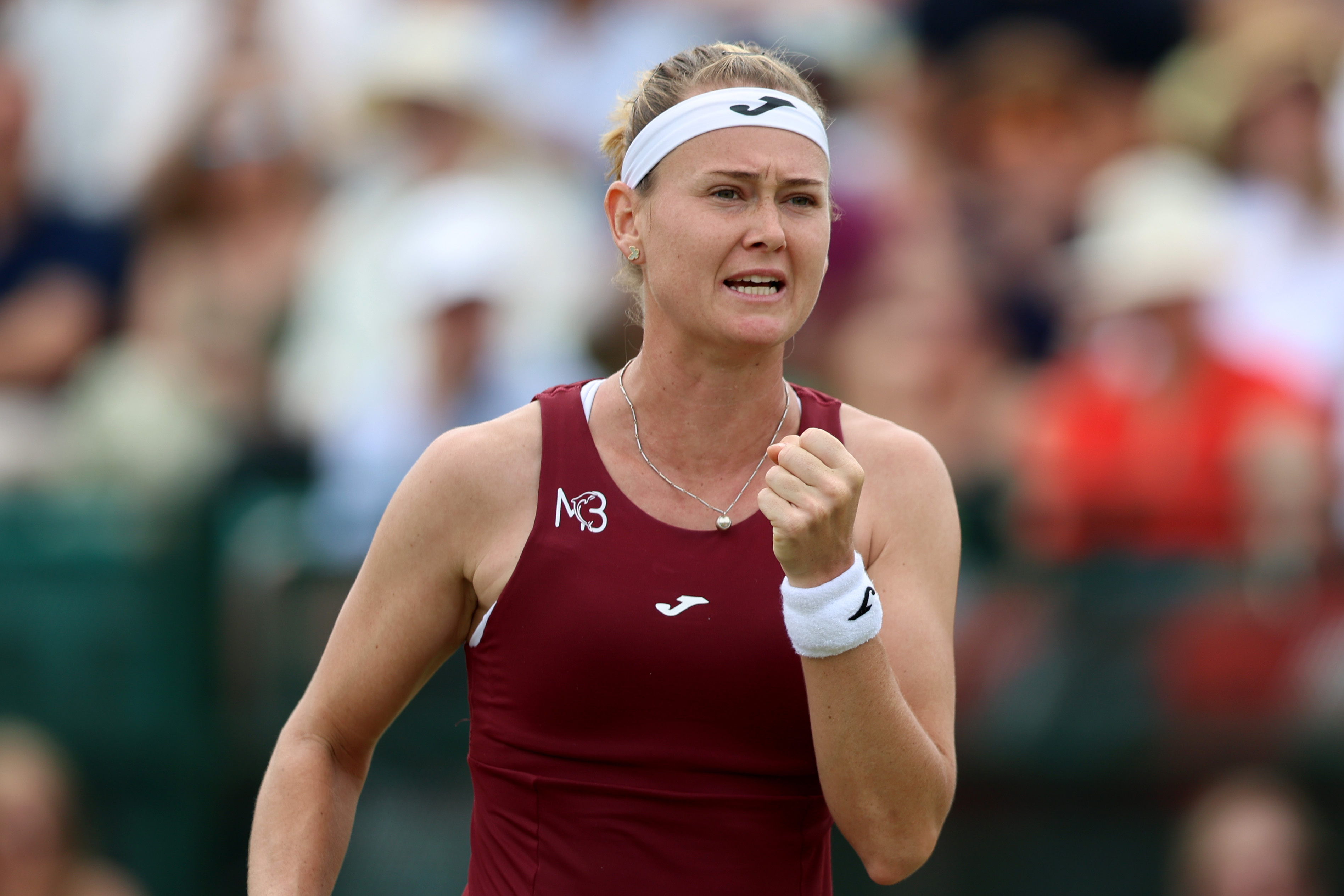 布兹科娃首夺WTA草地冠军🏆WTA250诺丁汉站决赛，4号种子布兹科娃经过近三