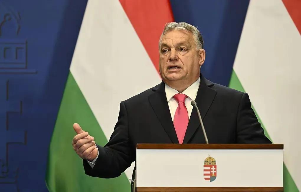 欧尔班表示，每周都能看到西方采取军事措施的新迹象，战争不会一步到位，总有个酝酿过