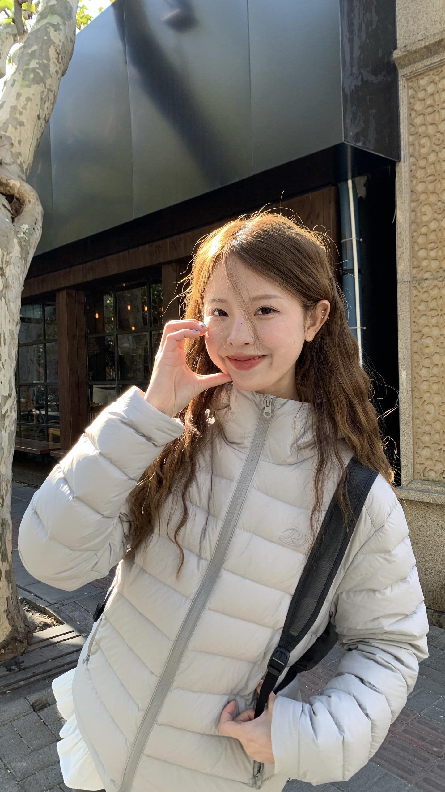 幸福来敲门 我问待多久 幸福说不走。