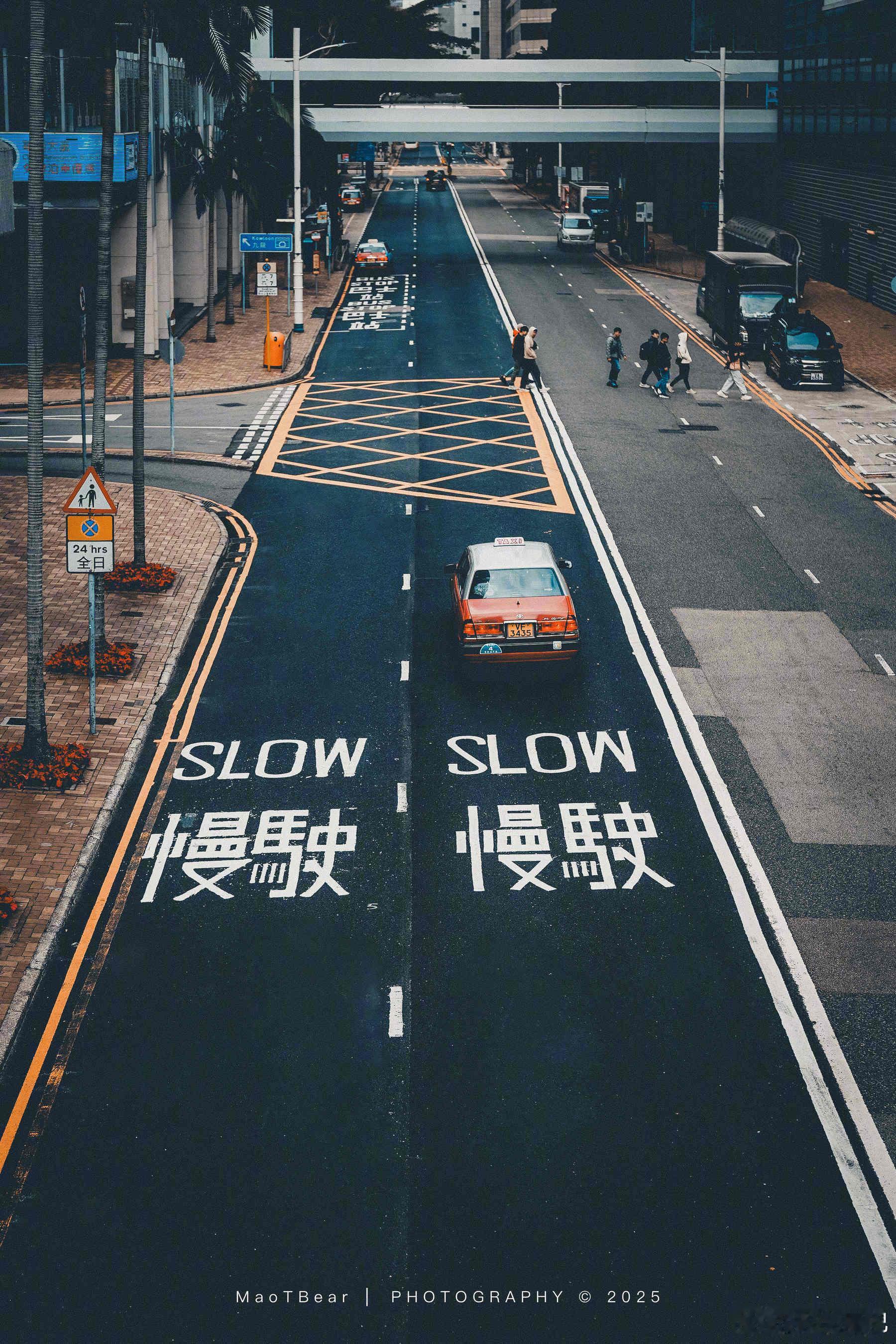 怀旧小抽屉 为什么香港的士🚕还没有「电动化」呢？打车费真的很贵....来自：猫