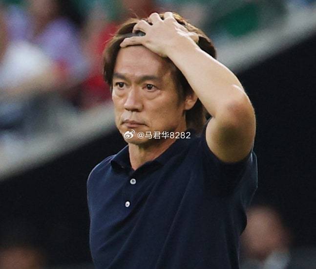 韩国淘汰 ，韩国队二十一世纪两次最差世界杯战绩，全部出自洪明甫之手。👏韩国教练