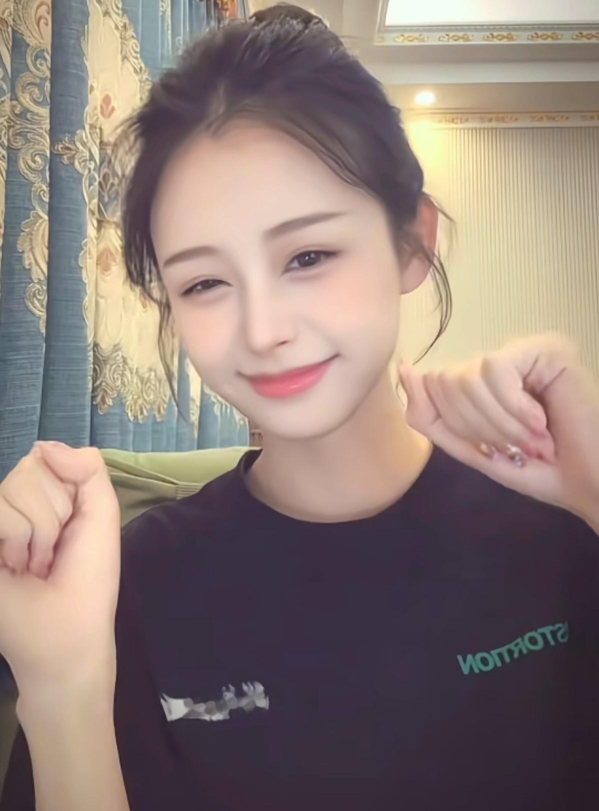 我觉得王晓慧这事儿最值得聊的，恰恰是她那句“角色好不代表自己演技好”！一个凭“抬