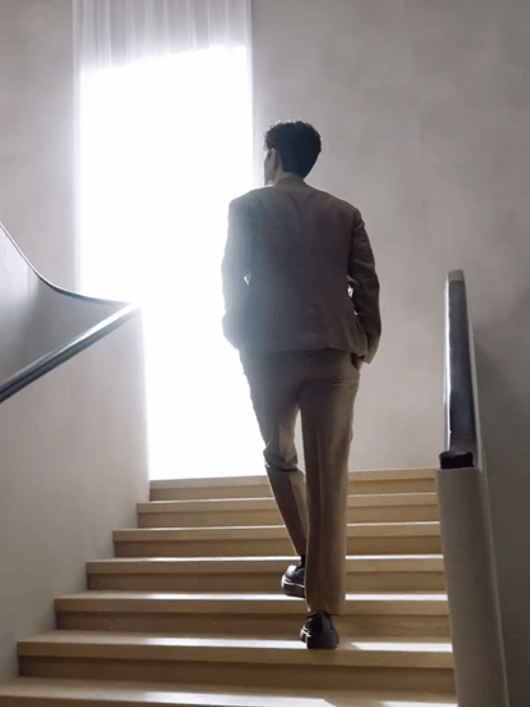 肖战网文五大热门ip集齐四个盗墓笔记藏海传也算吧，只有他演投资方才敢投，毕竟肖战