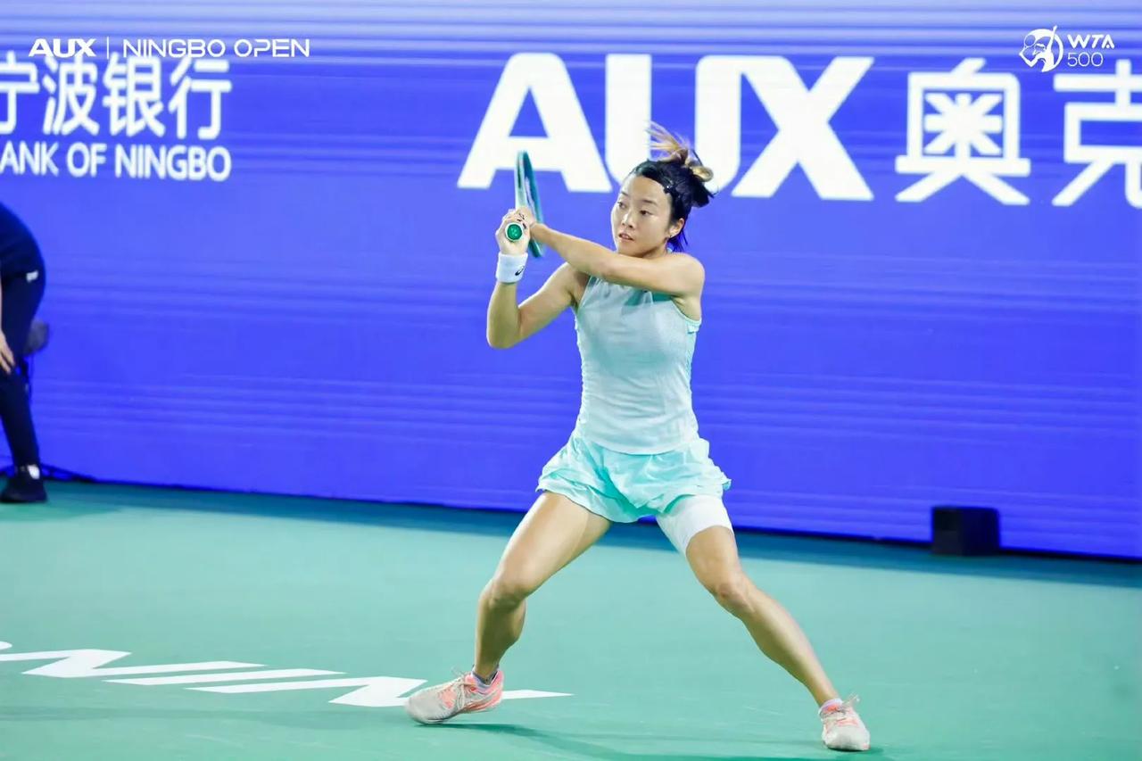 亚历山德洛娃因伤退赛，终于轮到马烨欣替补入围正赛啦！

WTA500宁波站，亚历