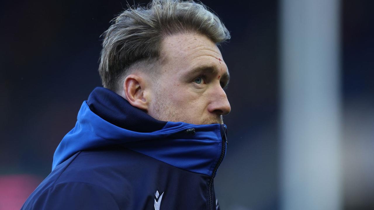 前橄榄球队队长因涉嫌违反禁止骚扰令被捕后获释