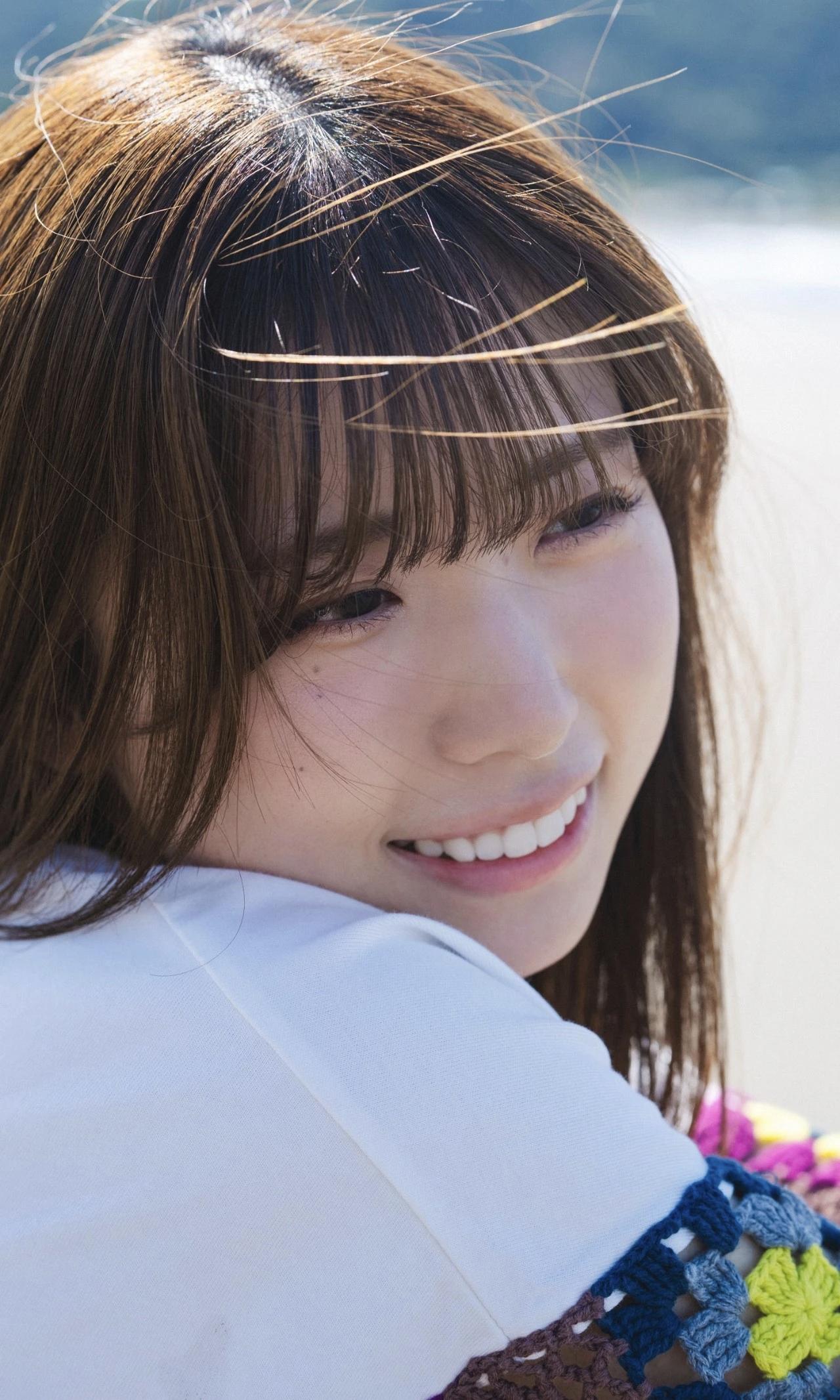 夏日海边的休闲时光女士们如何穿出优雅范?