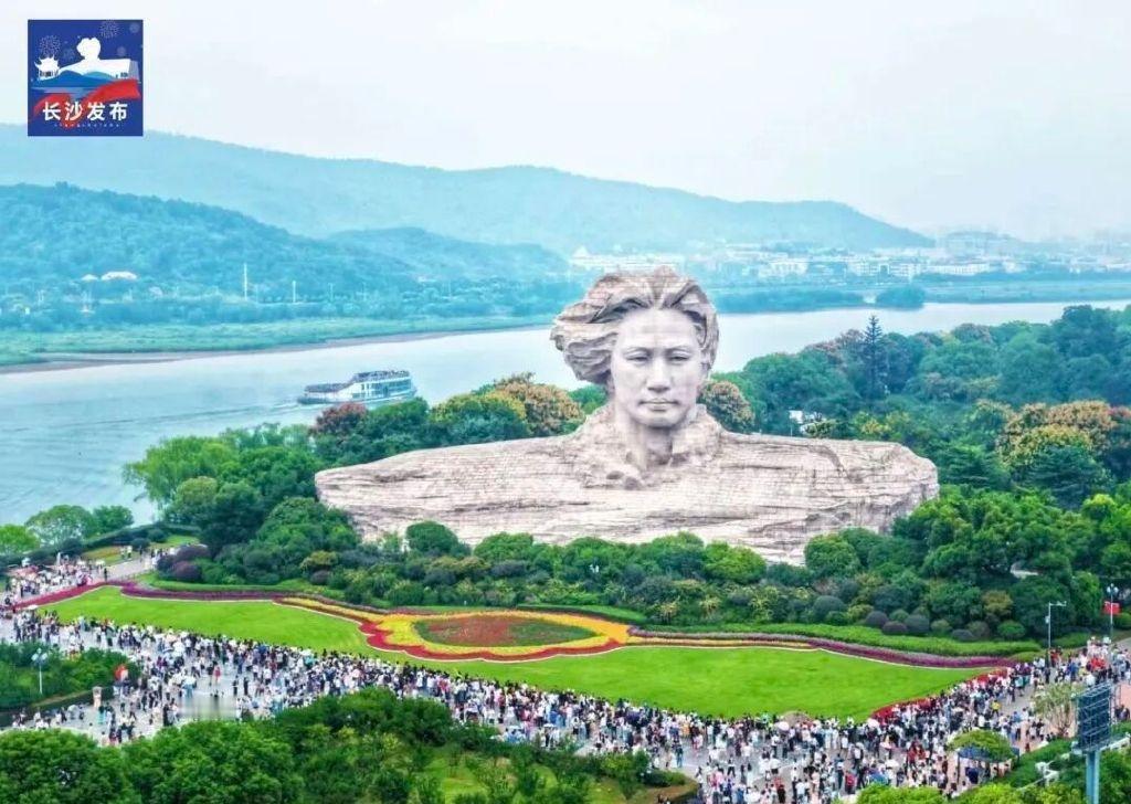 长沙发布
日前
2025年中国文化产业竞争力百强区指数发布
长沙6区入选
在综合