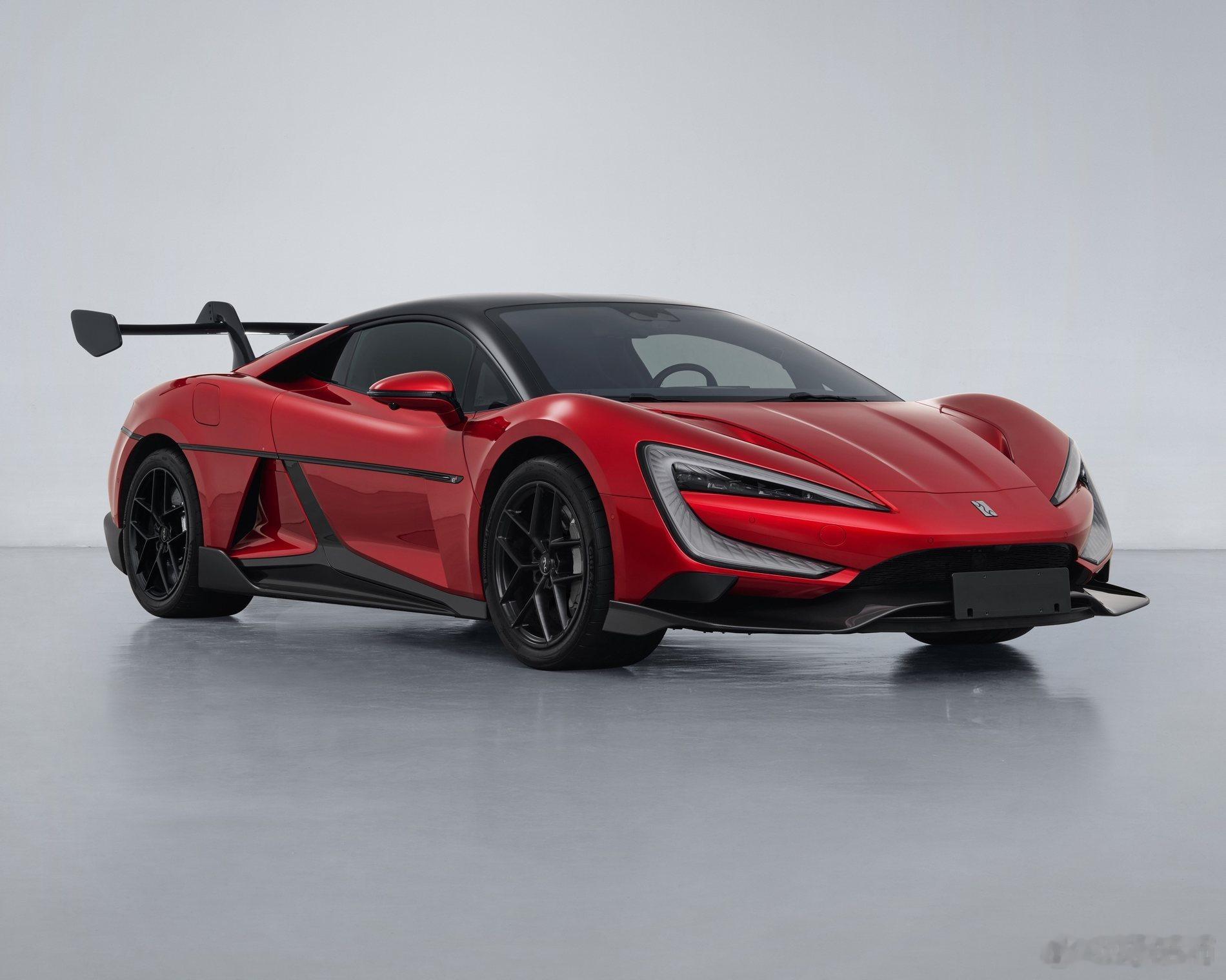 癫啊！四电机2220kw！几乎3000马力！2025年最癫的车，仰望新款U9。如