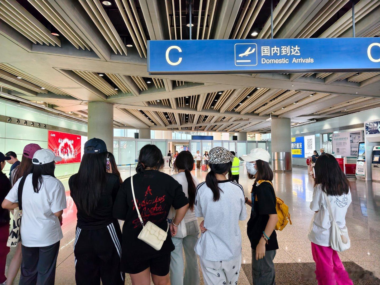 听说汪苏泷从这个口出来？ ​​​