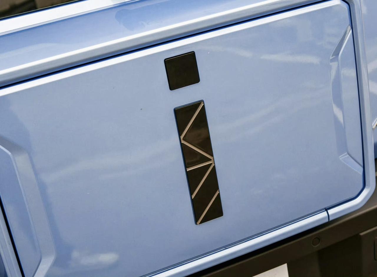 小米旗下智米，要和奇瑞iCAR合作造车了？
看有报道说，智米要和iCar合作，开