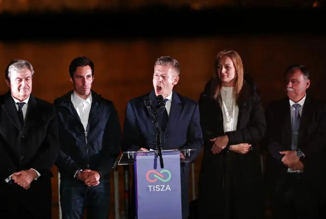 执掌匈牙利16年的欧尔班在最近国会选举中栽了大跟头，更离谱的是他承认败选才17分