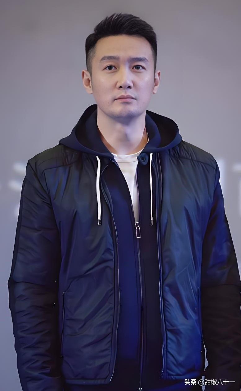 大家有没有觉得，

就演常征这演员巩峥，

就无论他演啥剧和谁一起演，就他脸只要