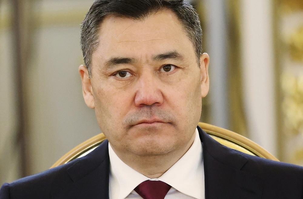 刷到吉尔吉斯斯坦总统这番话，我没觉着意外。

反而觉得这步棋走得很高明。

很多