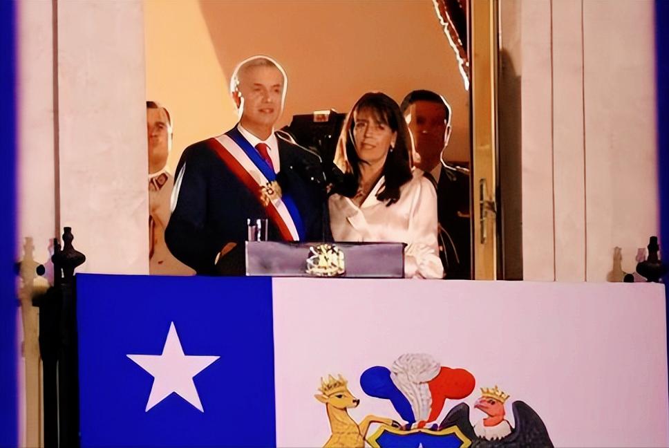 南美的天要变了？智利这个常年被左翼把持的国家，愣是选出了一位极右翼总统，60岁的