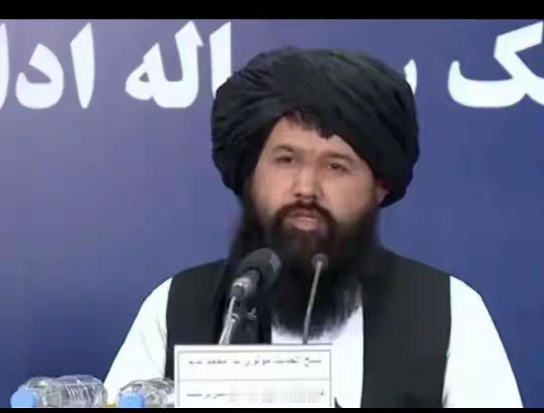 阿富汗永久禁止女性上学全球唯一阿富汗永久禁止女性上学，数百万女孩梦碎校园。阿富汗