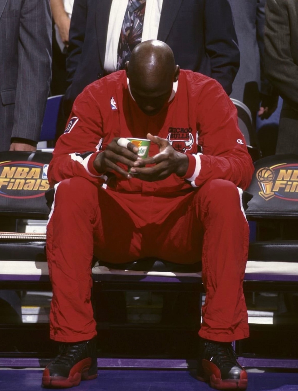 经典！分享一波1997年NBA总决赛乔丹的赛场图！ 