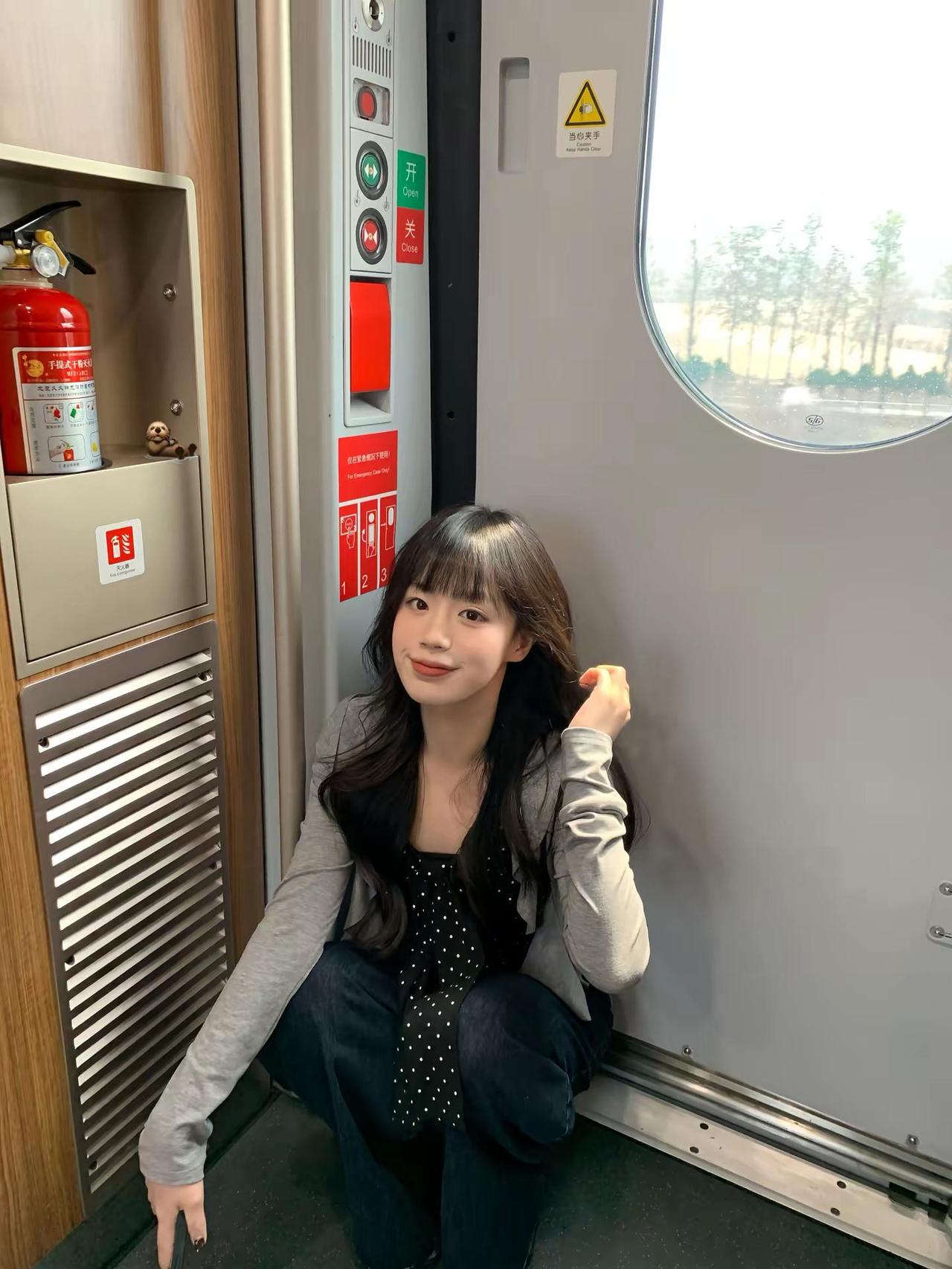 因为你明媚起来 世界也变得好可爱韩系穿搭首尔第一深情