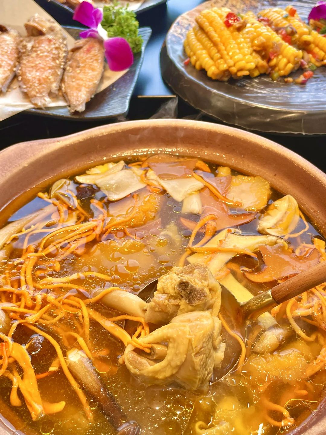 杭州的！真他妈的好吃！！😭