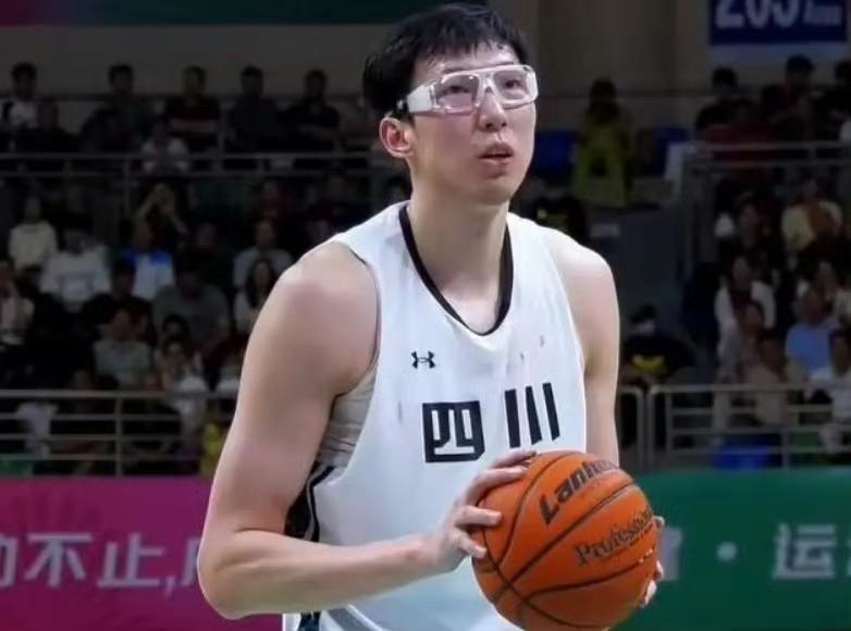 翻车了[发怒]，全运会四川77-80不敌浙江，看看数据，谁该为输球负责！

1.