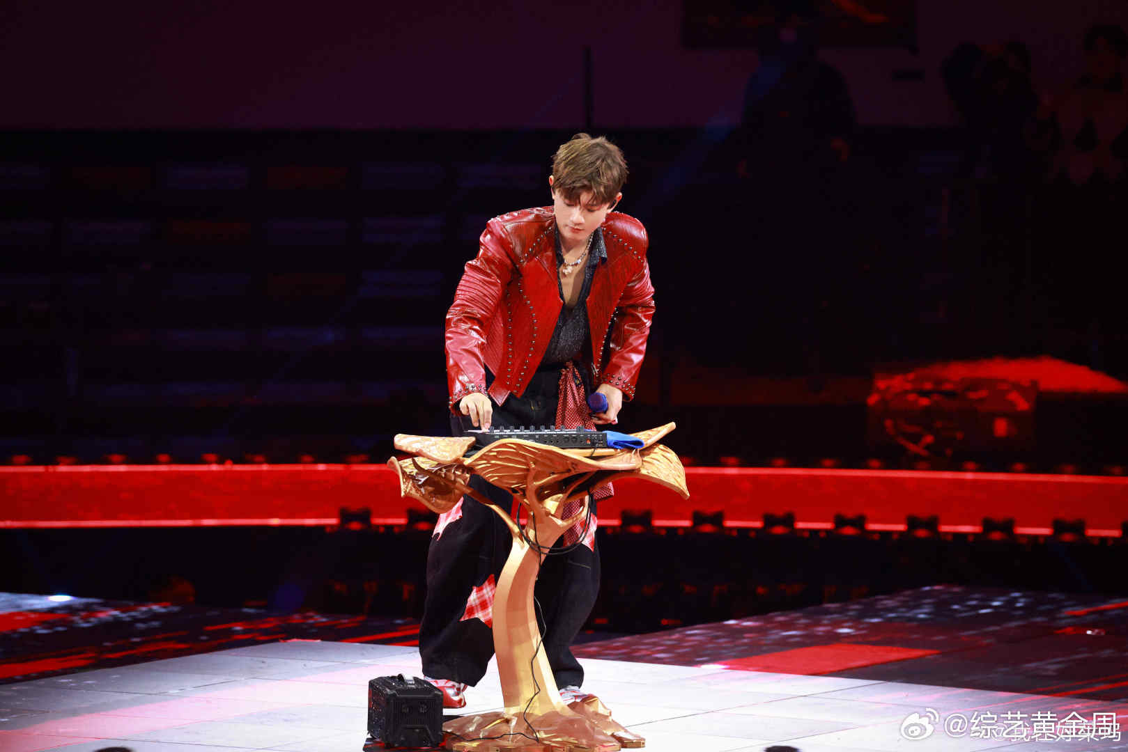 张杰的鸟巢关键帧 张杰未live巡回演唱会 谁能拒绝张杰的鸟巢名场面！未LIVE
