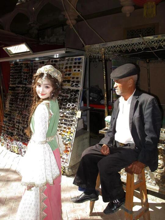 今天是喀什古城的小公主