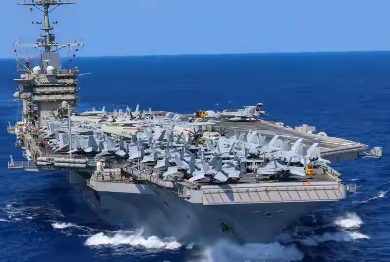 美军承认：击落美军战机
​首起坠机源于友军误击。2024年12月，“杜鲁门”号首