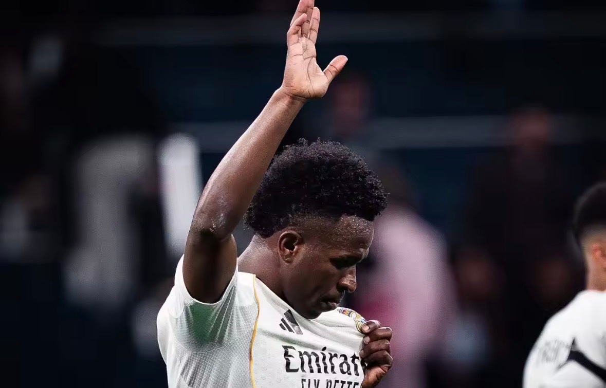 据德国天空体育记者普莱滕贝格报道，维尼修斯已就续约与皇马达成原则性协议，届时姆巴