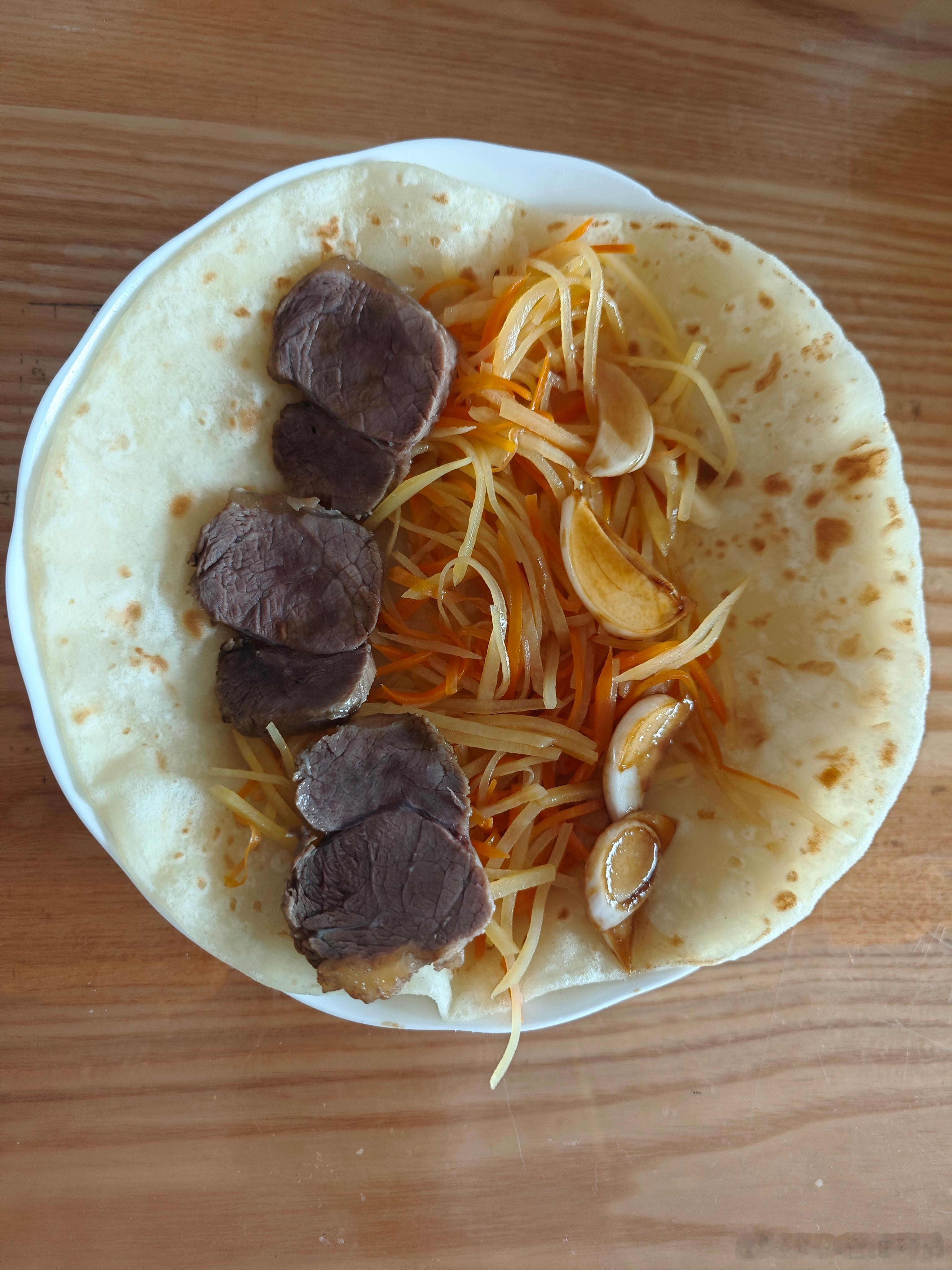 早餐 这样的卷饼你能吃几个？这是我将要吃的第五个[馋嘴] ​​​