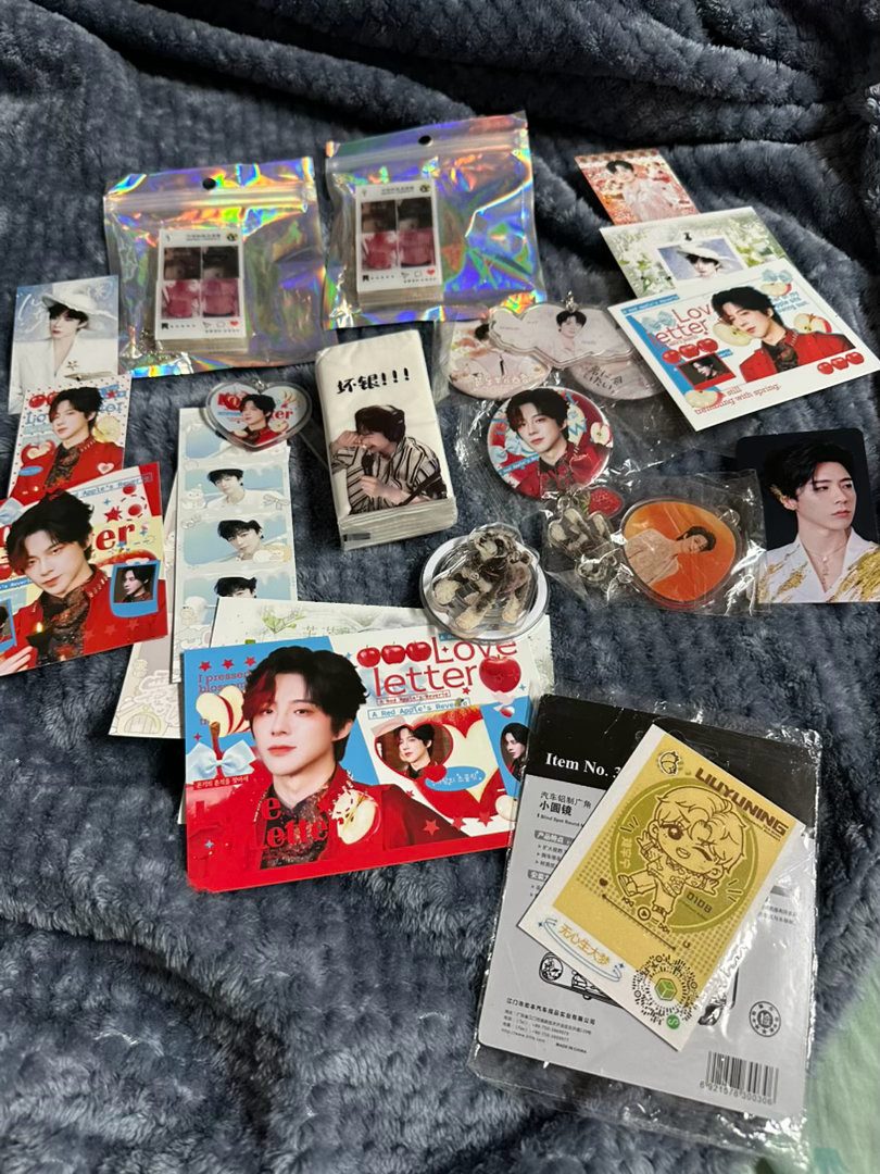 生活手记今天也是開心且收穫滿滿的一天❤️雖然我沒去演唱會，但感謝姐妹們都會想到我