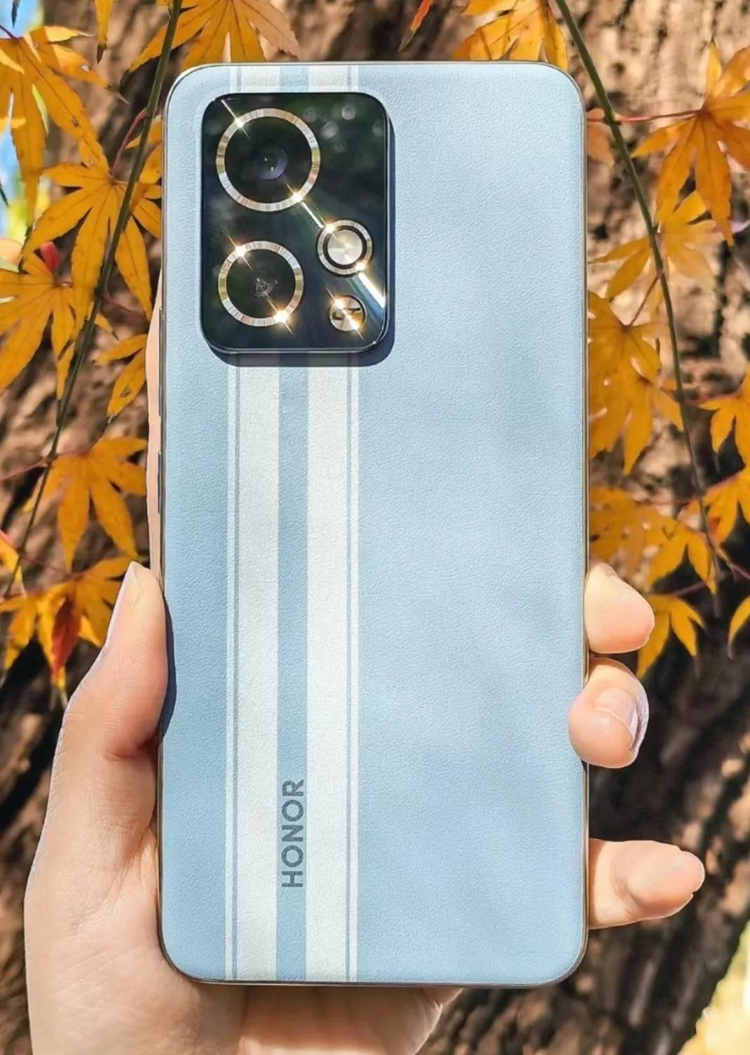 荣耀90GT这颜值也太高了吧！
一款超适合玩游戏、多种拍照模式，护眼好，散热快的