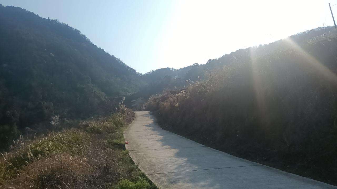 有没有什么特别的讲究和习俗?春节讲究多，整理一份好记、实用、不啰嗦的传统习俗，照