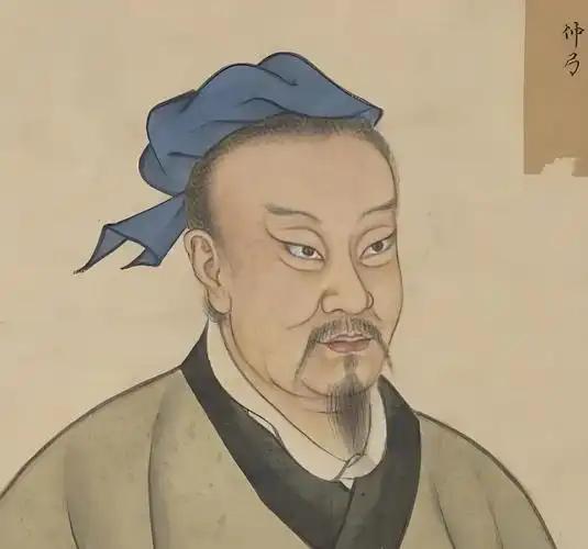 一个人刚刚靠一己之力拯救了一座城。天降大雨，他想进城避雨。守城的士兵压根不认识他