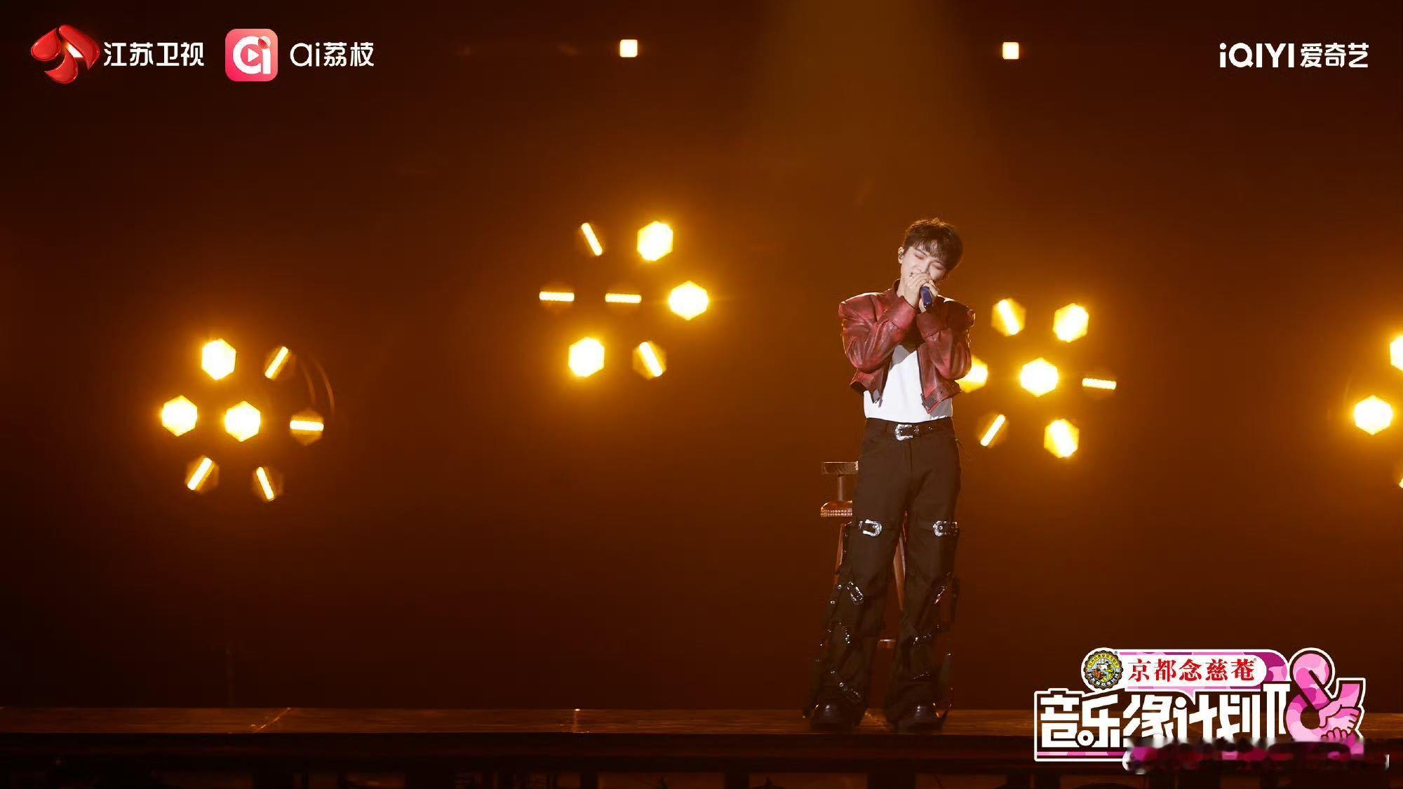 周深说梦话都是带旋律的 谁懂啊，周深就是音综界的“劳模卷王”👏！每一期节目都带