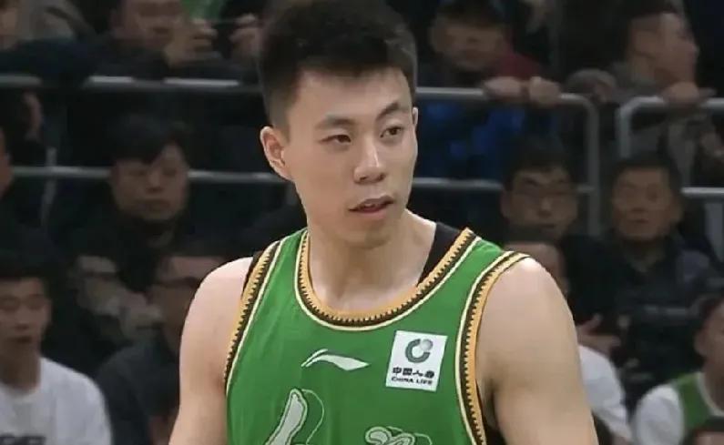 辽宁111-107上海，令人意想不到的5大不可思议
1.张镇麟用得分来反击上海球