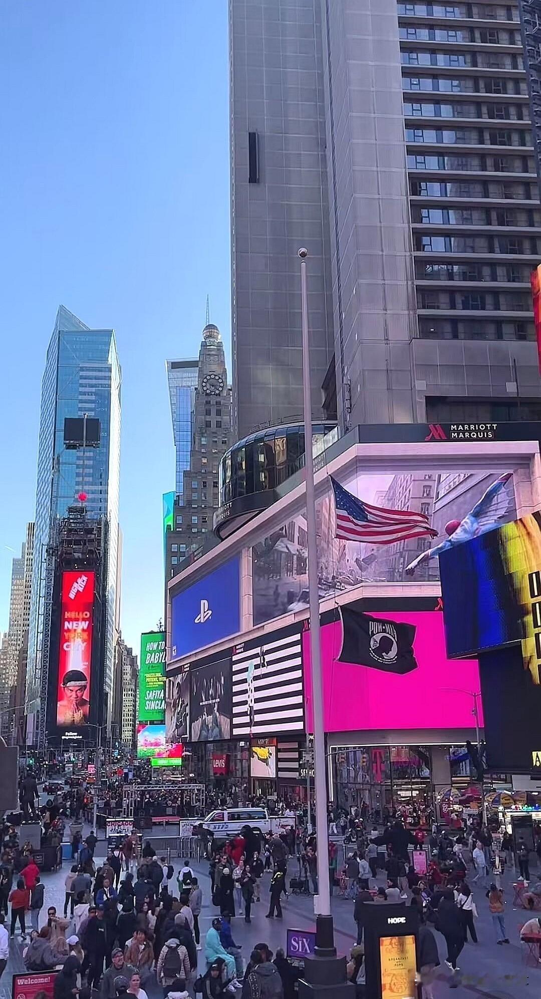 但是，特朗普事与愿违，他这个“和平委员会”，但凡有头脑的人都不会在意，所以，除俄
