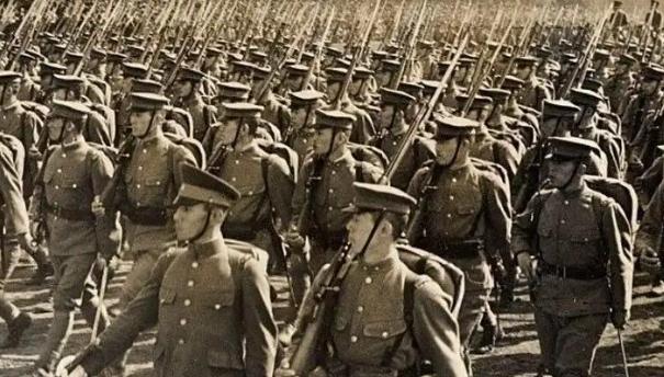 打赢了所有大会战的日军，始终拿不到侵华战争主动权。
1937年全面抗战爆发后，日