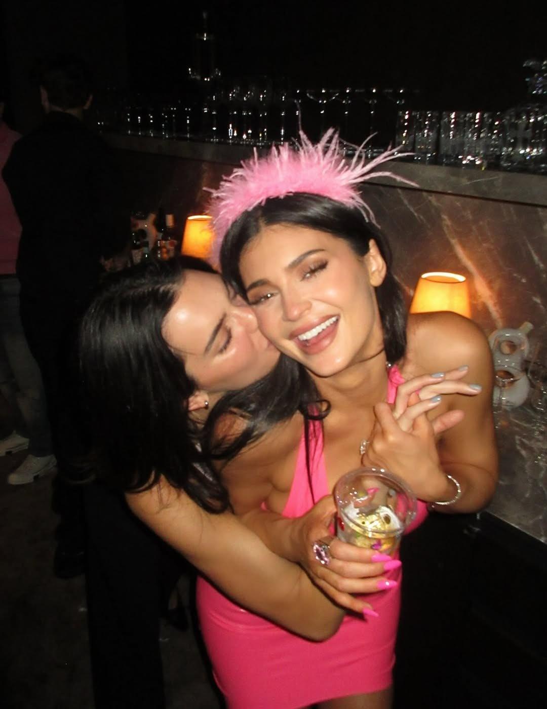 今天是Kylie Jenner 29岁的生日 , Happy Birthday.