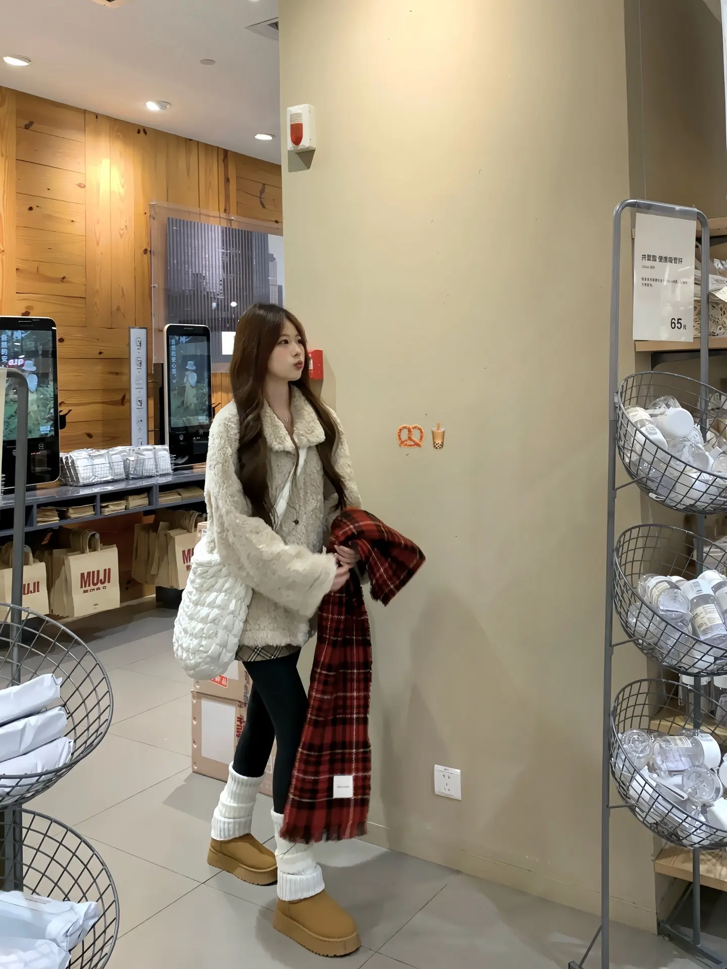 🐈 ᶻ 𝘇  ！