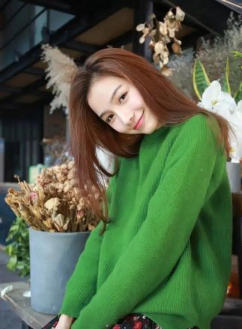 于正最新捧的女一号曝光 网友：气质很独特，长得有味道，是angelababy的代