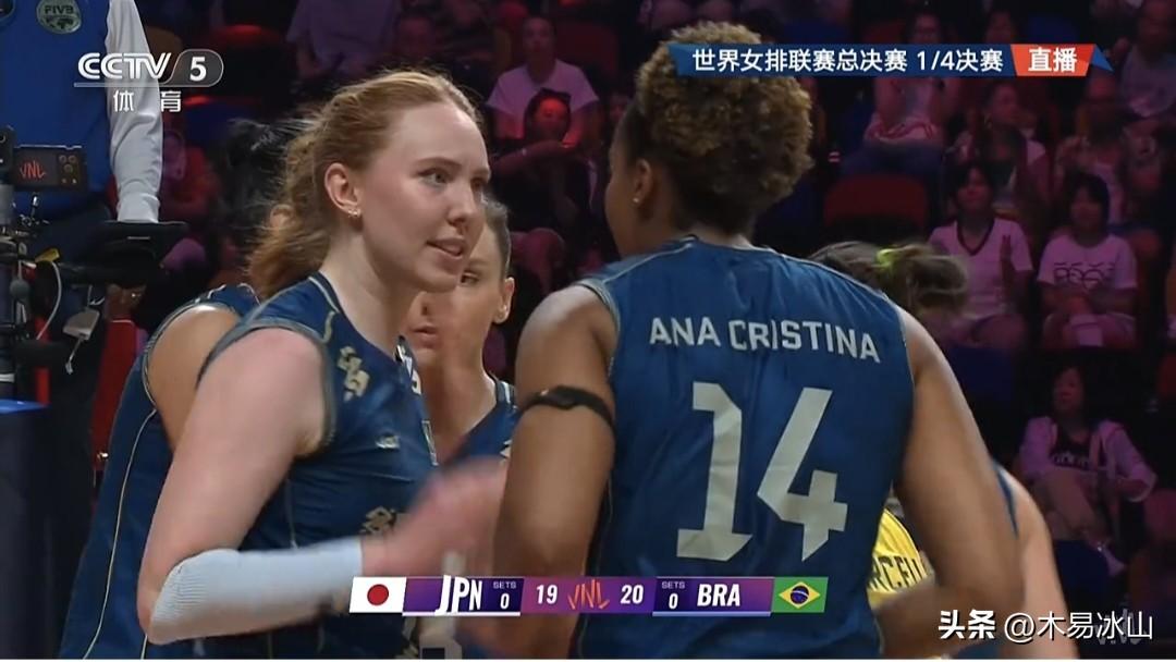 世界女排总决赛1/4决赛巴西3-1淘汰日本晋级四强。
    北京时间7月22日