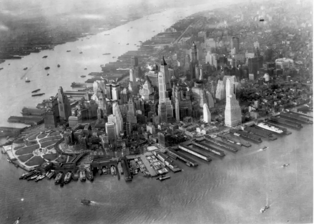 纽约市，曼哈顿下城。1931 年