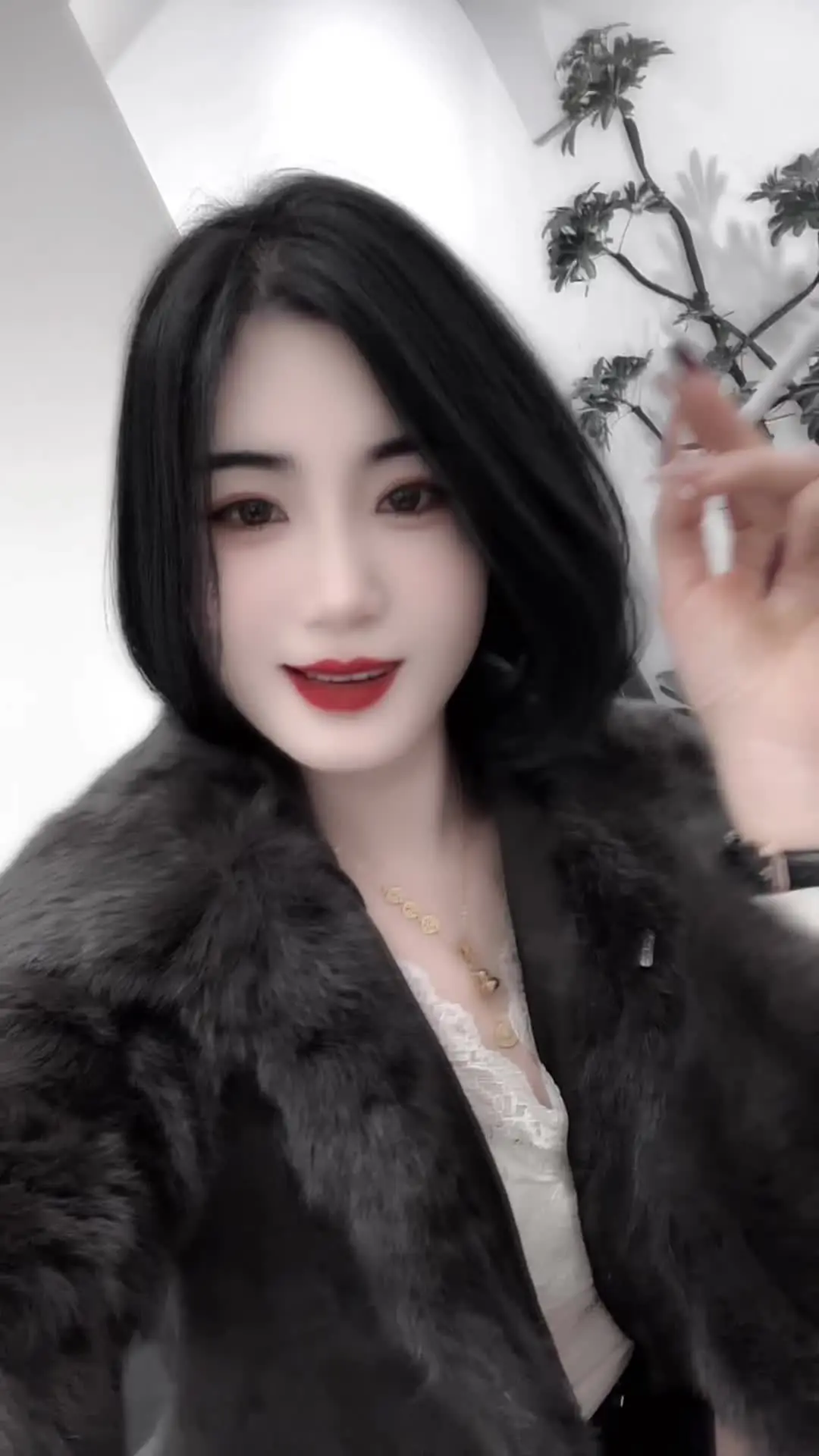 当然要发啊 前任看 前任的现任看 现任的前任也要看 喜欢我的人要看 讨...