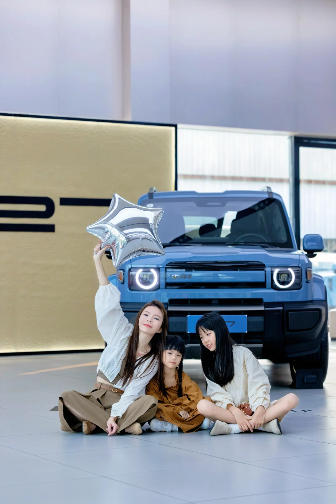 超能装的全家出行搭子🚗——4S店实探iCAR V27