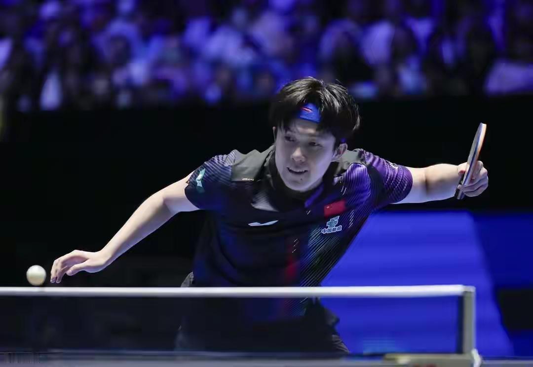 王楚钦打败了张本智和真的是太解气了啊，对于王楚钦来说，就是需要提高自己的信心和状