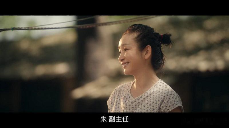 秦海璐主角开播连发三个忍 今晚花彩香开嗓，秦海璐已经用三个忍字给观众打了预防针。