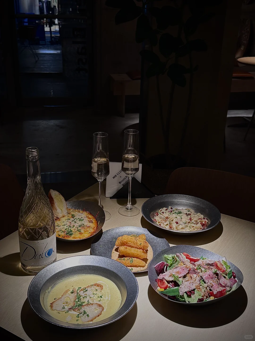 济南好chill的餐厅