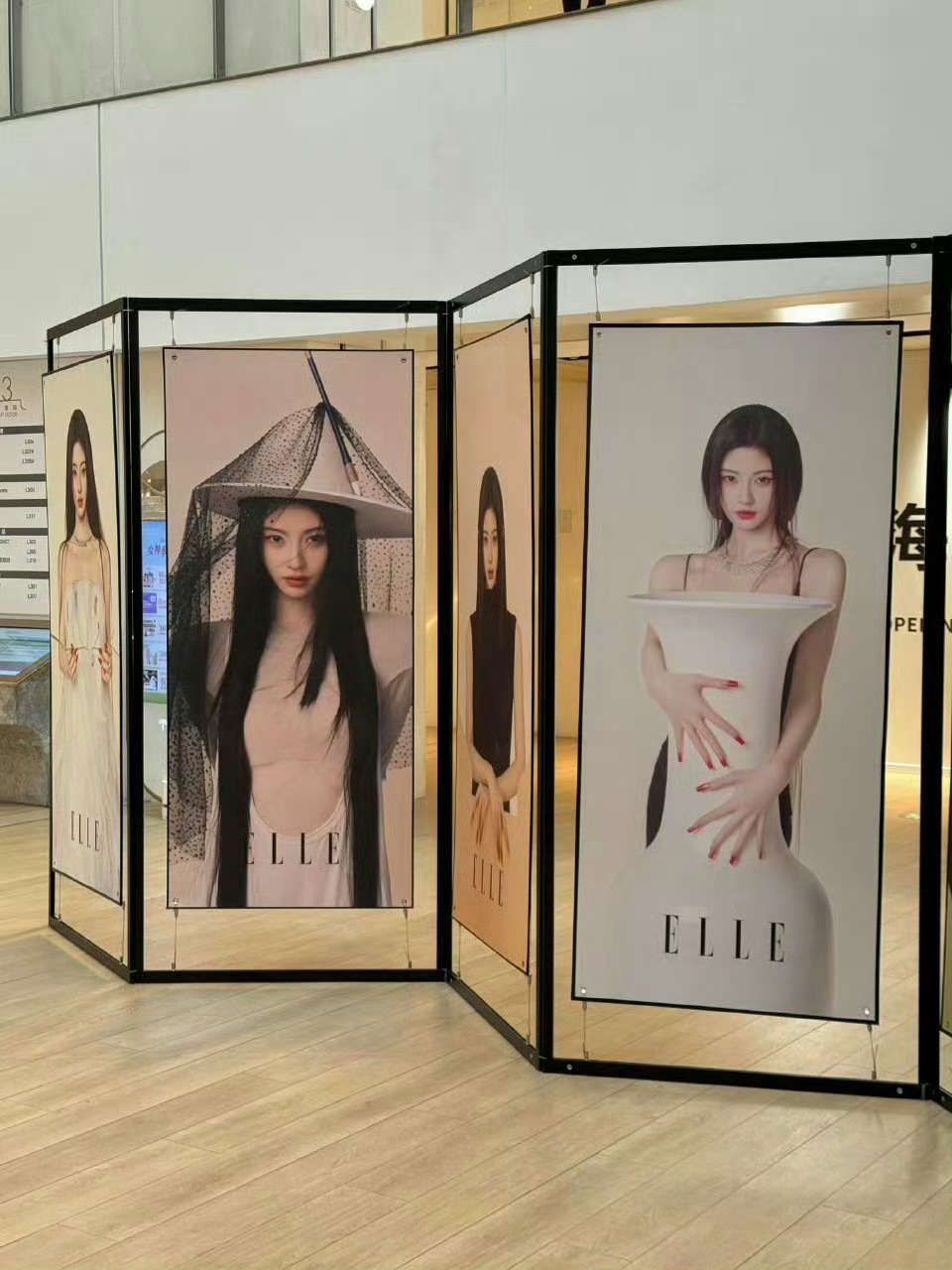 ELLE在上海给鞠婧祎安排的超级痛楼 