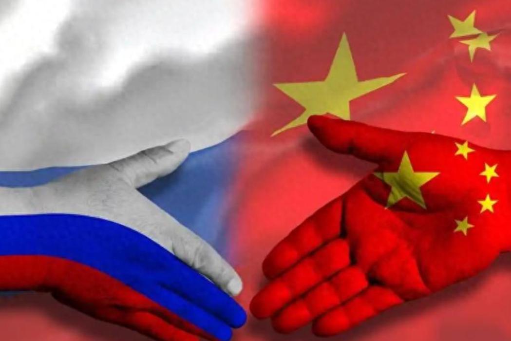 普京刚乘机回国，就给了中国一份重礼，出乎所有人的预料，普京刚刚回国，没想到直接就