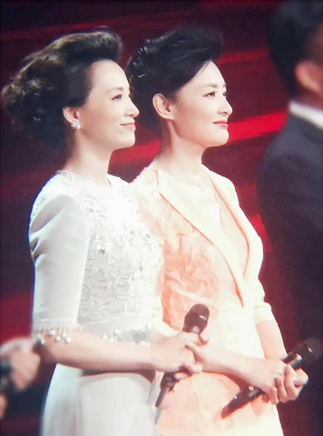 董卿周涛 彼此璀璨彼此照亮优秀女性之间的惺惺相惜彼此璀璨彼此照亮的具象化就是董卿